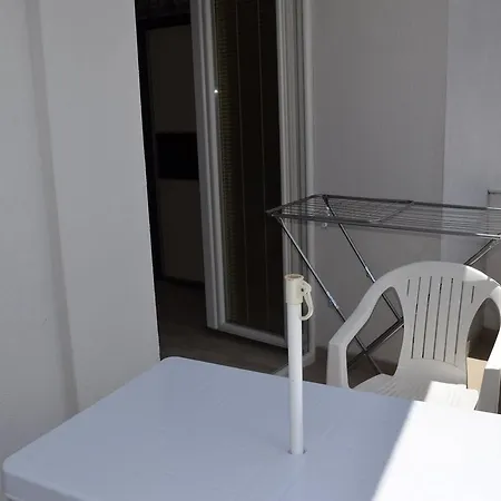 Hotel Rooms-dhoma-sobi Struga