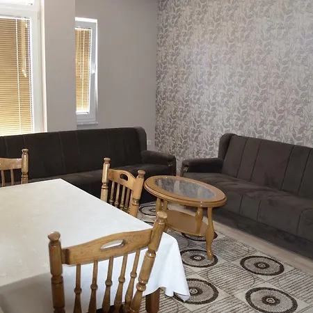 Rooms-dhoma-sobi * Struga