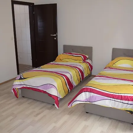 Hotel Rooms-dhoma-sobi Struga